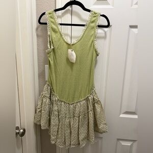 Easel Green and Cream Sleeveless Dress